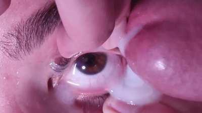 Cum in open eye | Extreme closeup