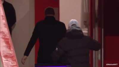 Exclusive audio from that bust up in the tunnel between Dyche & Klopp 👀