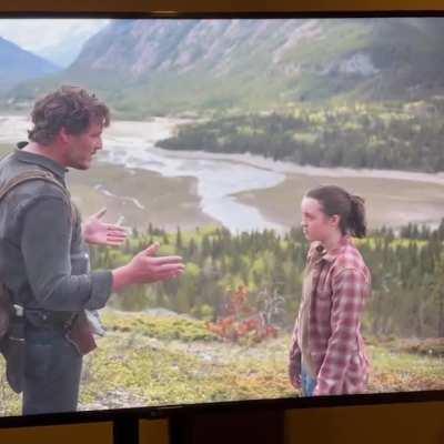 Pedro Pascal messing up the final scene