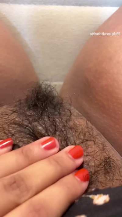 Just stick your head in here and eat me out 