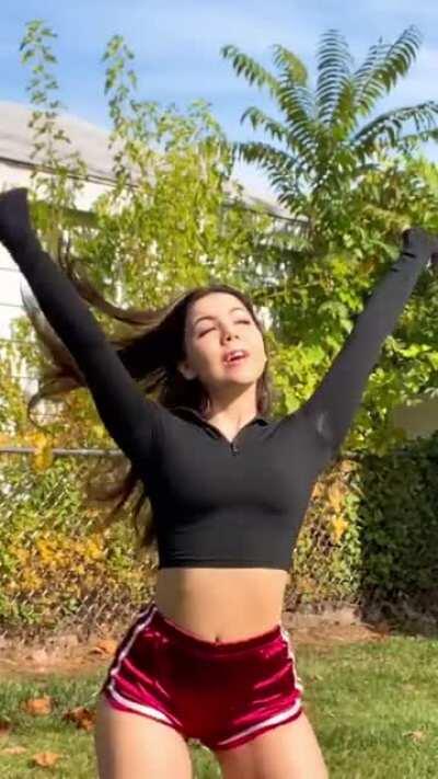 @neumannskyler // Age: 20 // She really said ⌛️😳