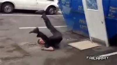 мамкин тэквондист получил пл жопе