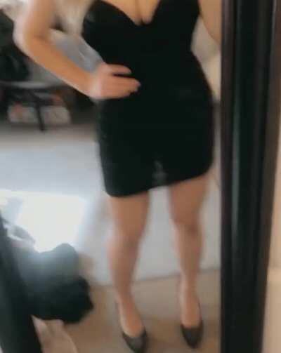 Can you rip this dress off me and breed me please? 🥰