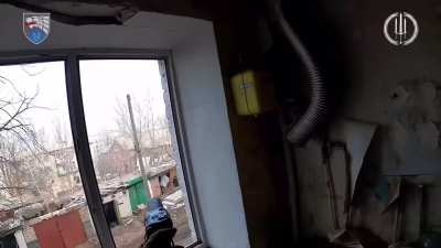 Ukrainian 8th Special Purpose Regiment during operations near Vovchansk + Chasiv Yar. [Archival video material, Published 05.04.2025]