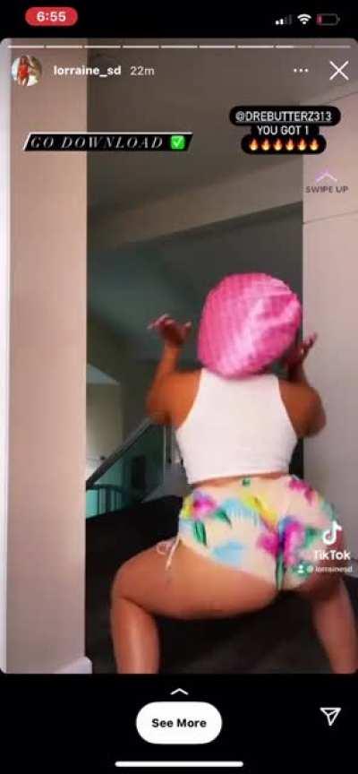 Summer Lorraine 😋🍑