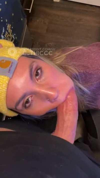 Making breakfast for the family while they scramble my insides 👀[OC]