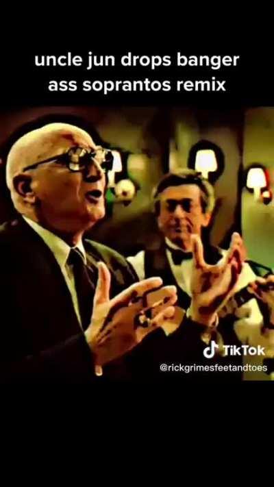 Uncle Jun sings song