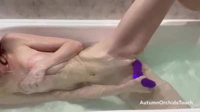 Bath time orgasms are so nourishing to my sweet fiery soul