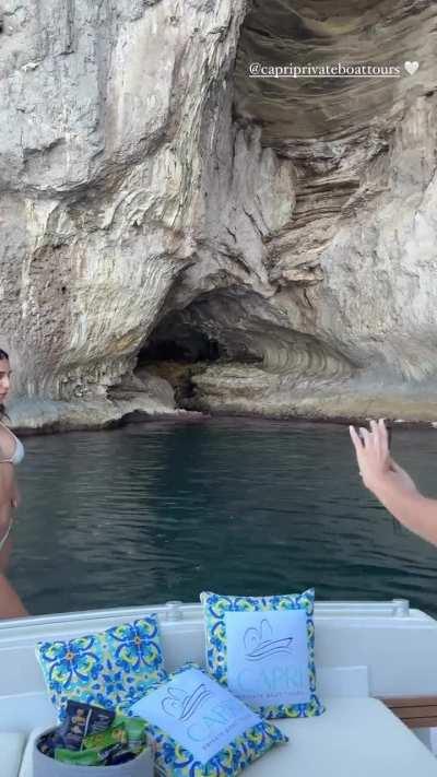 Bikini pics courtesy of Meg the photographer 