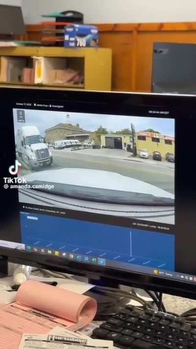 He picked up the idiot on the fly