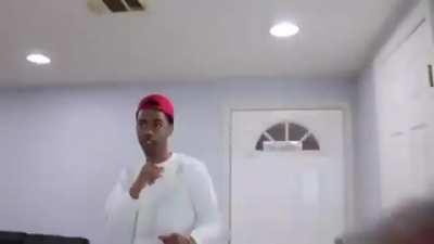 Logan trying to land a punch on Mayweather be like: