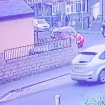 He went that way officer!