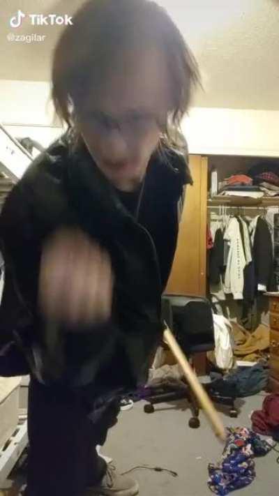 No caption could even slightly explain what is going on here