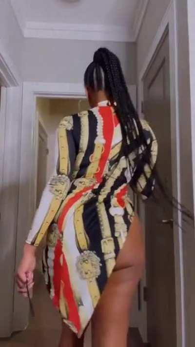 _angie_b_tv (@_angie_b_tv)