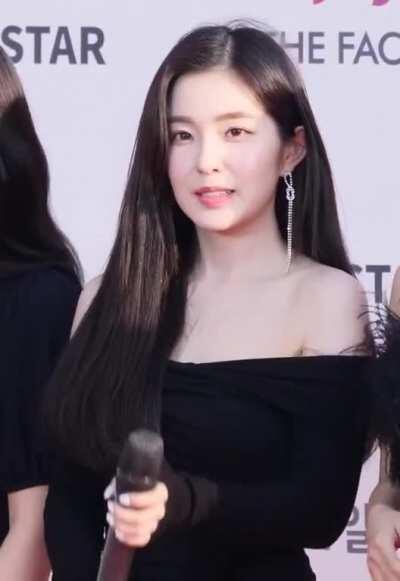 Irene's subtle gaze
