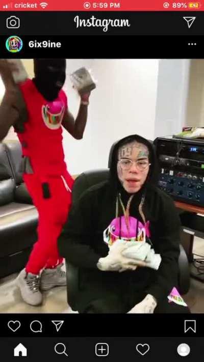 Ppl saying he stole flow??