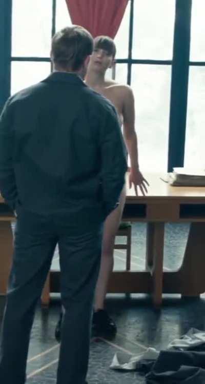 Jennifer Lawrence iconic nude scene in Red Sparrow HD