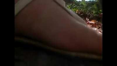 Snail walkover in flat sandals