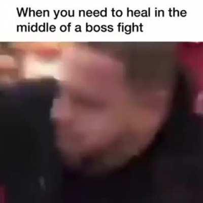 That's how my Eula fights against Cryo hypostasis...Not OC btw