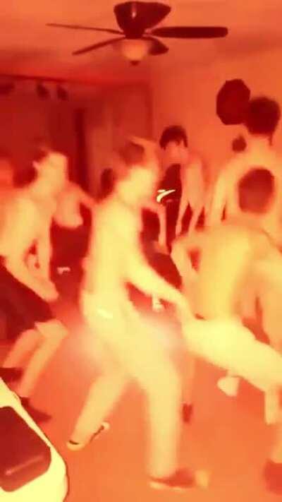 wHy dO i HeaR bOss mUsic