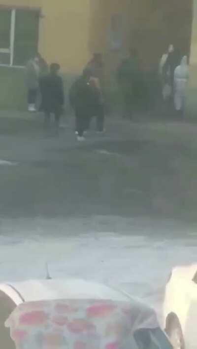 通化终于派出队伍给人民送米来了：两个主力，八个辅助，明天头条新闻见