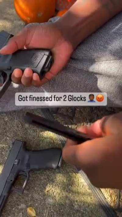 🅱️😭😭🅱️