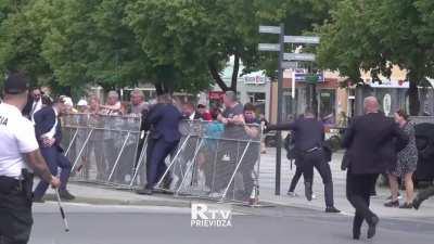 Video of Slovakia's Prime Minister getting shot point blank earlier today