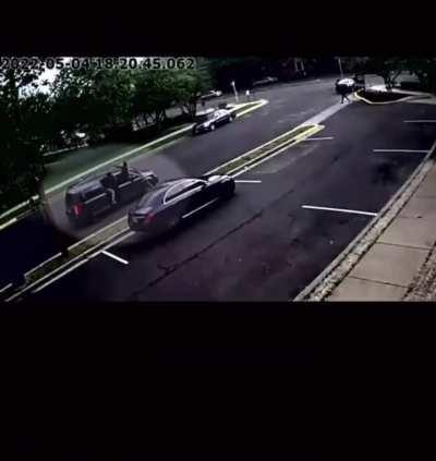 So Nobody Remembers Lil Grod Leaving Them Babies Up Hilltop ?