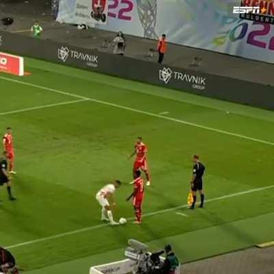 Dani Olmo tricking Hernandez into a free kick thinking it was a throw in