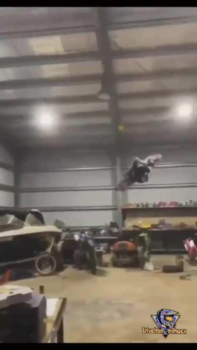 O que isso deve ser divertido...