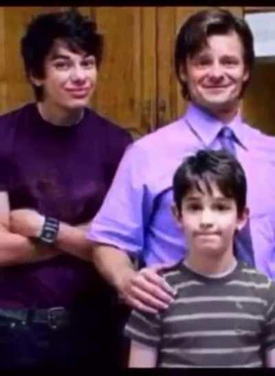 I can’t explain why, but this video is what low doses of DPH feels like