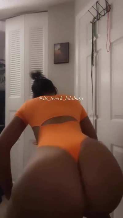 i_am_lolababy🍑🍑🍑