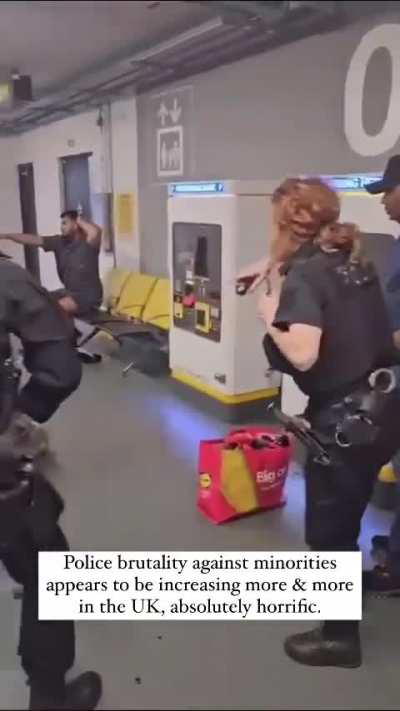 Uk police brutality 