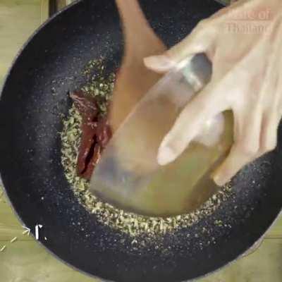 Stir Fried Beef in Black Pepper Sauce - Any questions just pop them in the comments and I'll try and answer them :)