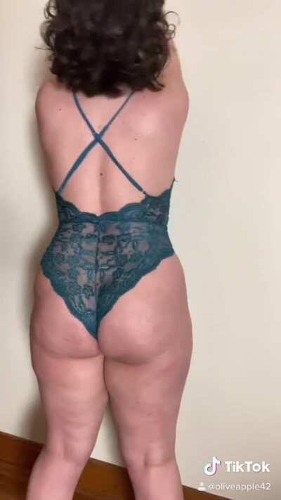 You can pick out my lingerie but it won’t stay on long