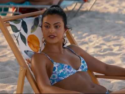 Camila Mendes - Do Revenge
