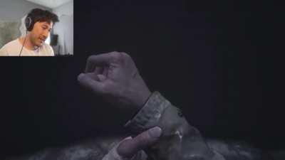 his reaction to this part in the game was priceless 😂😂😂😂