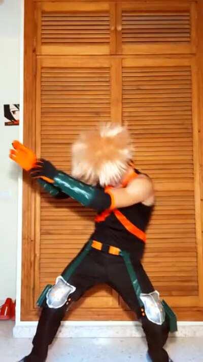 FELICIDADES! Te has topado con el BAKUGOU FELIZ ^^
