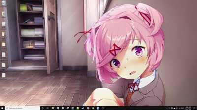 Animated Natsuki wallpaper!