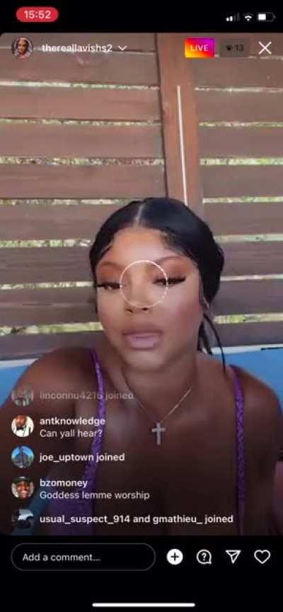 Rare…. She bouncing them titties😩