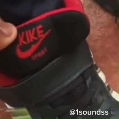 lyrics: WAHT THE HELLLL BROTHA GOT THE KEKEEE ALIDOAS🎶🎶🎶THE KIKE ALIDADADAYSSSS🎶🎶