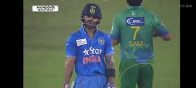 Smiling Fakoff > Aggresive Ben Stokes.