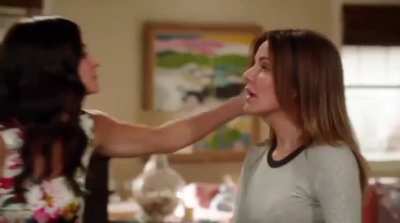 Courtney Cox kiss Christa Miller 