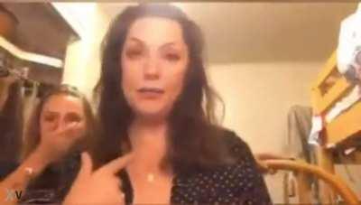 Mother Flashes for Tiktok Live instead of her Daughter Flashing. (Twitter In Profile)