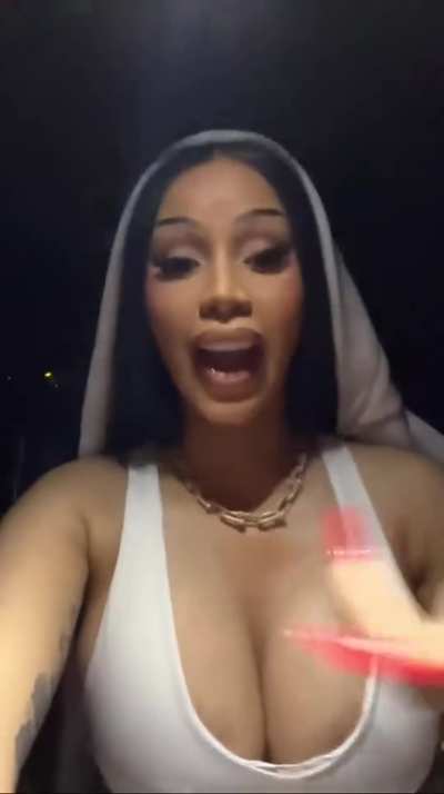Cardi b