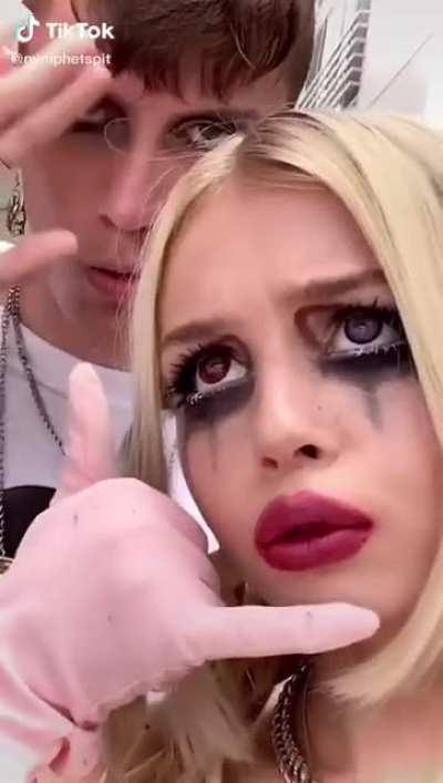 The facial expressions do it for me