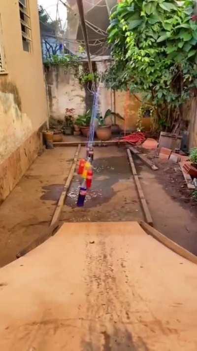 Most satisfying 🐝deo ever (heil spez)