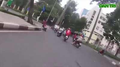 Robber gets caught by volunteer police