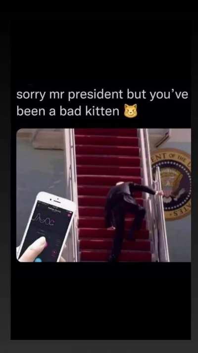 Pelosi is 𝓯𝓻𝓮𝓪𝓴𝔂