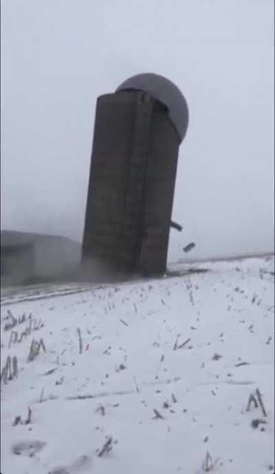 When Pewds gives you a small PP (My first ever post on reddit)